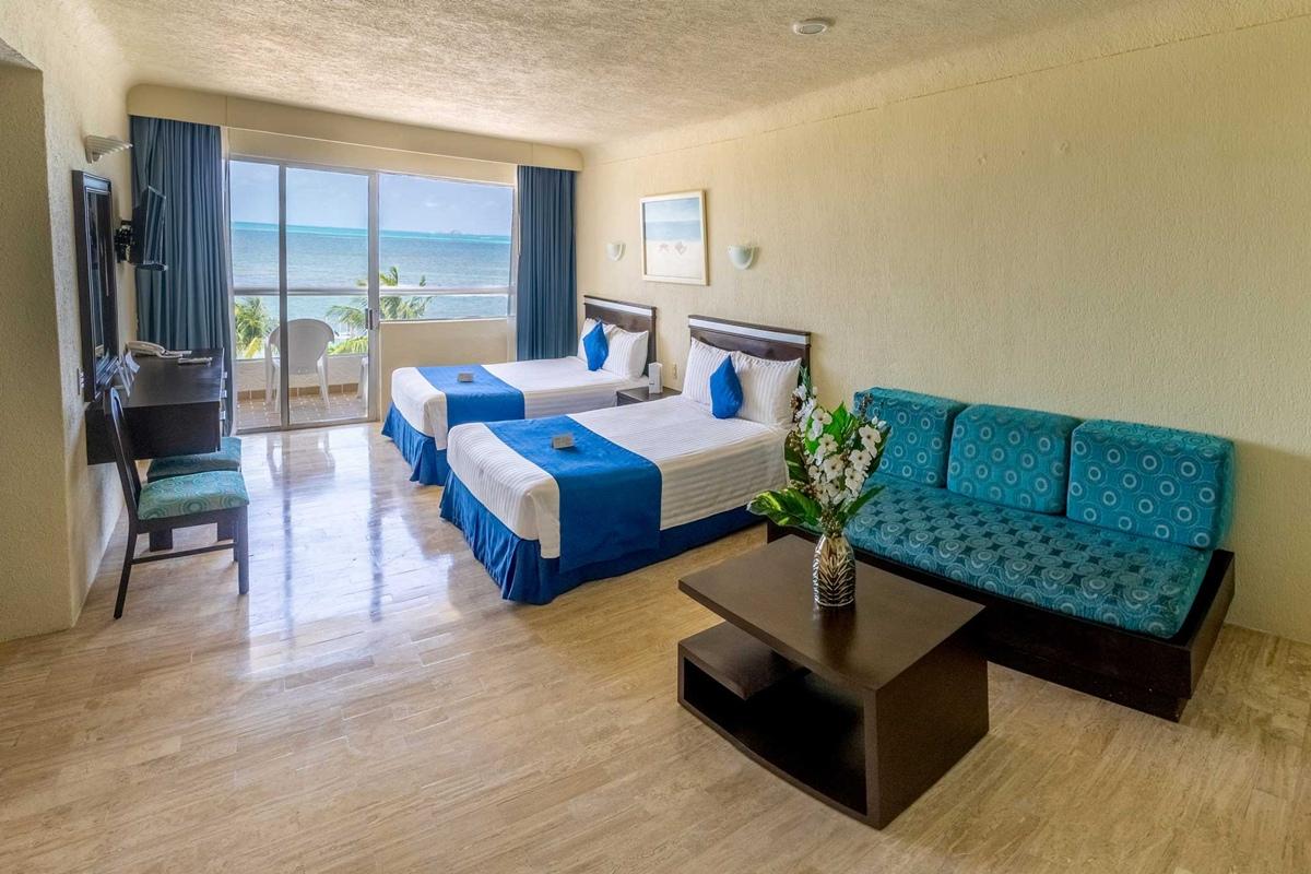 Aquamarina Resort Cancún